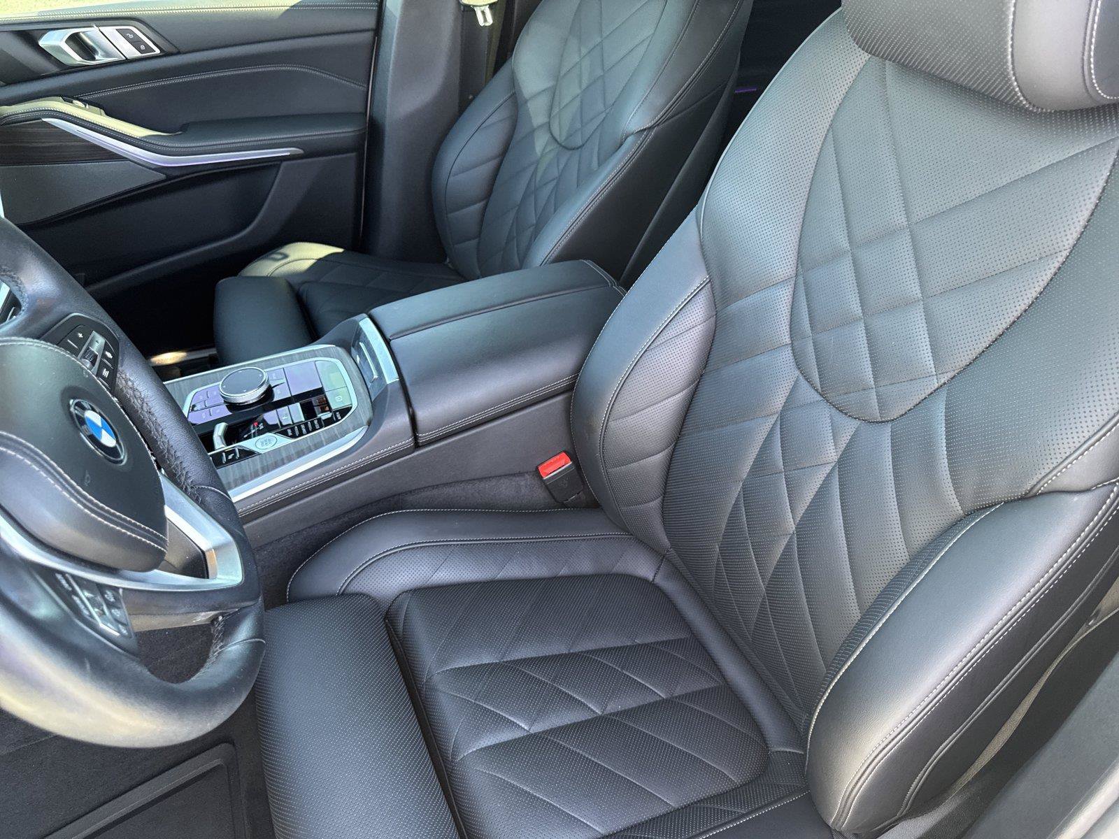 Used 2024 BMW X5 sDrive40i w/ Premium Package RWD image 9