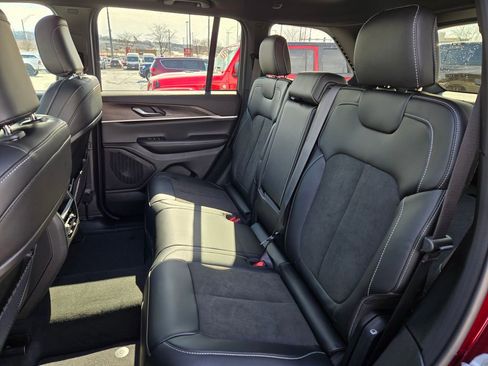 New 2026 Jeep Grand Cherokee 4WD image 26