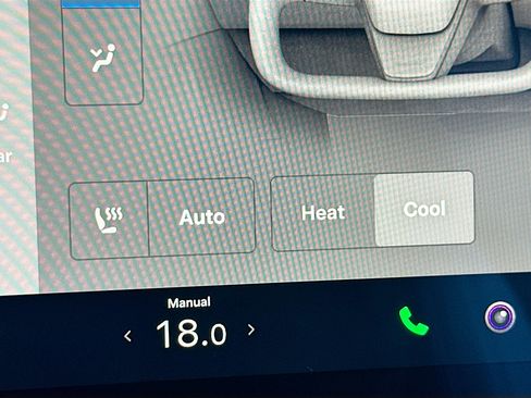 Used 2022 Tesla Model S image 20