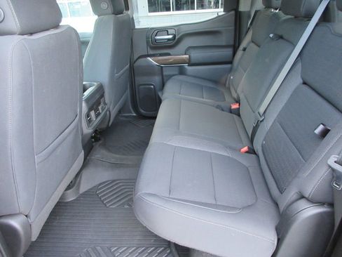 Certified 2021 Chevrolet Silverado 1500 RST AWD/4WD image 18