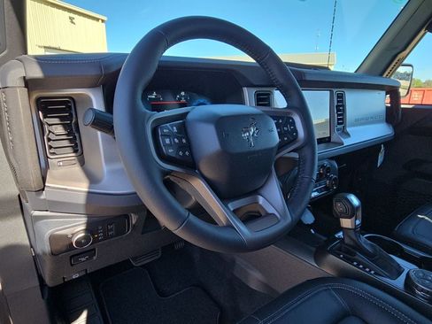 New 2026 Ford Bronco Outer Banks image 22