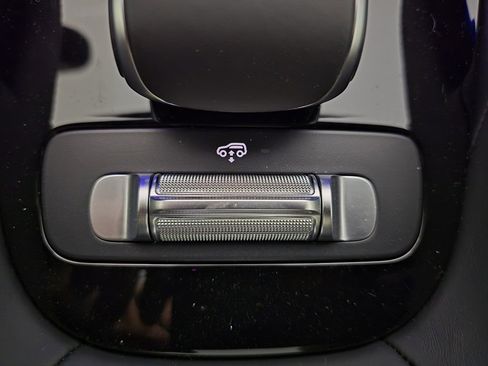 Used 2025 Mercedes-Benz GLS 63 AMG 4MATIC image 20