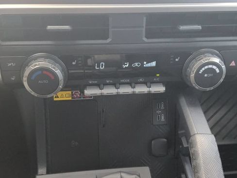 Used 2025 Toyota 4Runner TRD Sport AWD/4WD image 24