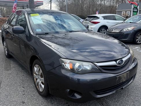 Used 2011 Subaru Impreza 2.5i image 3