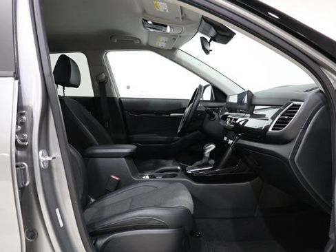 Used 2025 Kia Seltos S FWD image 35