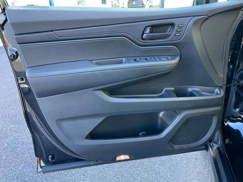 Certified 2025 Honda Odyssey EX-L image 24