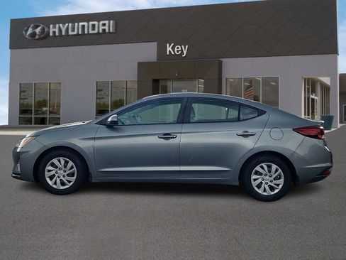 Used 2019 Hyundai Elantra SE FWD image 6