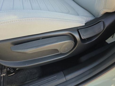 New 2026 Hyundai Santa Cruz SE FWD image 33