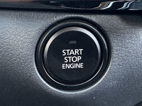 Used 2025 MAZDA CX-30 AWD 2.5 S w/ Premium Package image 24