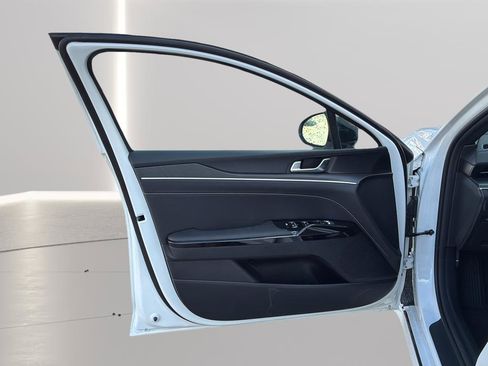 New 2026 Kia K5 GT-Line image 11