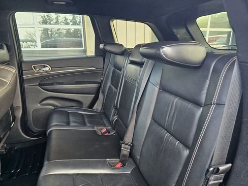 Used 2015 Jeep Grand Cherokee Limited image 16
