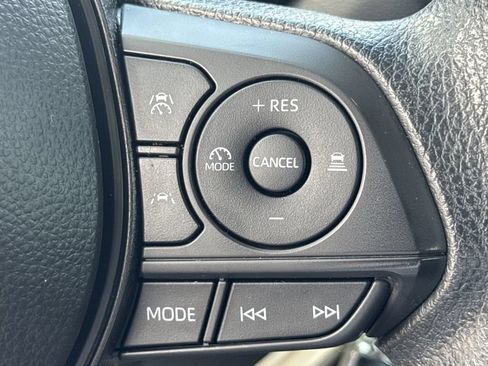 Used 2024 Toyota Corolla LE FWD image 25