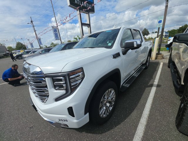 Used 2023 GMC Sierra 1500 Denali AWD/4WD image 1