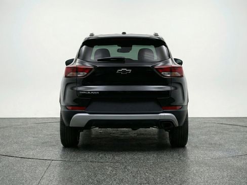 Used 2025 Chevrolet TrailBlazer LT image 7