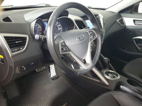 Used 2014 Hyundai Veloster RE:FLEX Edition FWD image 19