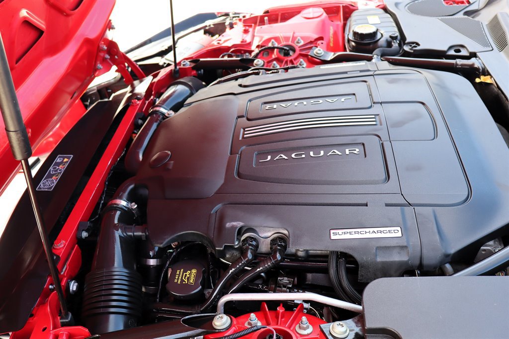 Used 2014 Jaguar F-TYPE S RWD image 49