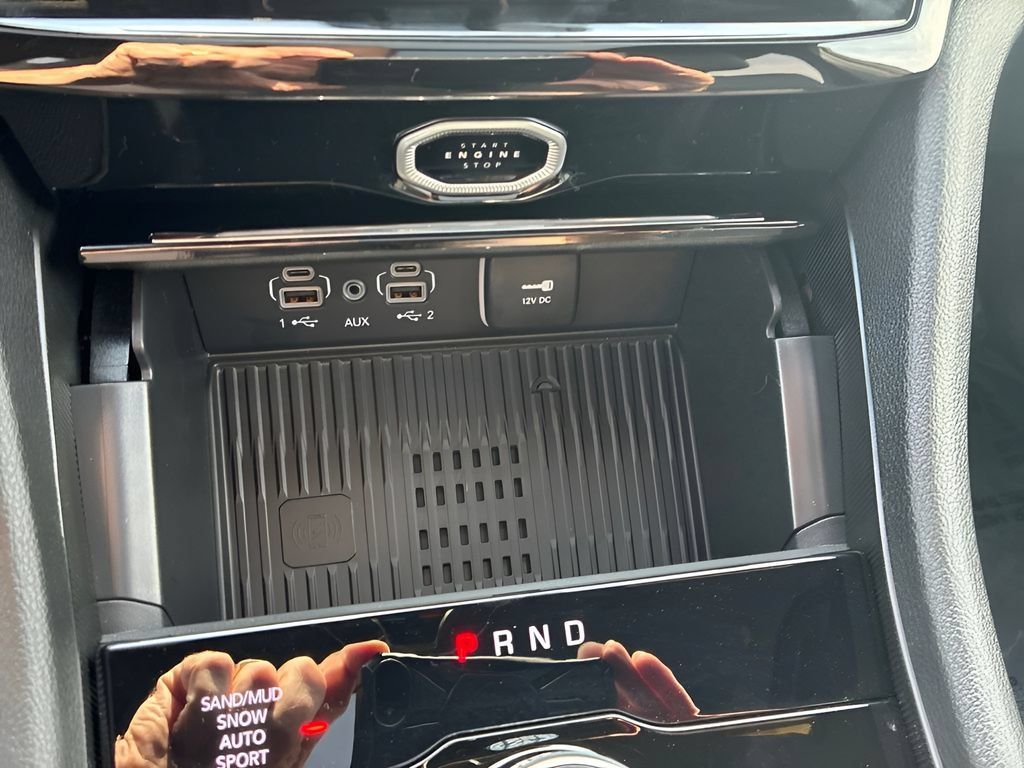 New 2027 Jeep Grand Cherokee Limited AWD/4WD image 36