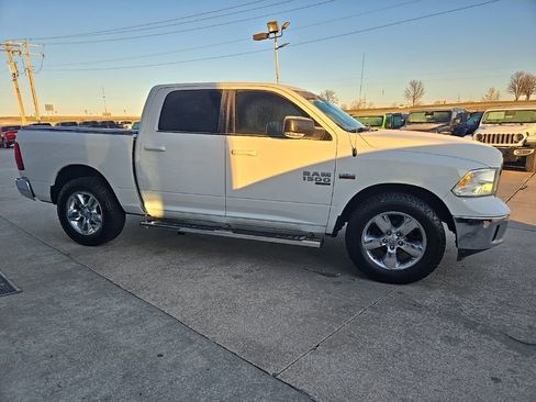 Used 2019 RAM 1500 Big Horn image 13