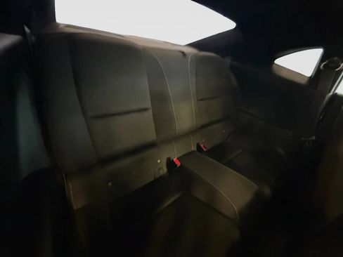 Used 2015 Chevrolet Camaro LT w/ 1LT Preferred Package RWD image 16