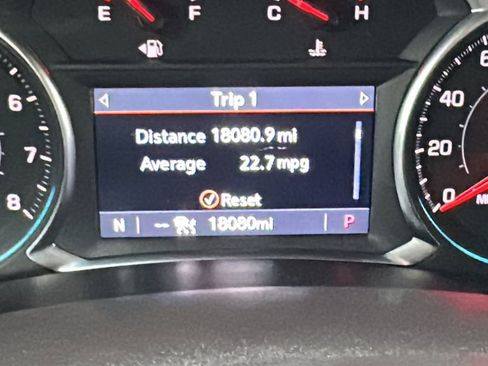 Used 2024 Chevrolet Equinox RS image 25