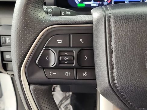 Used 2026 Toyota 4Runner Limited AWD/4WD image 25