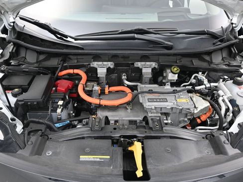 Used 2023 Nissan Ariya image 12