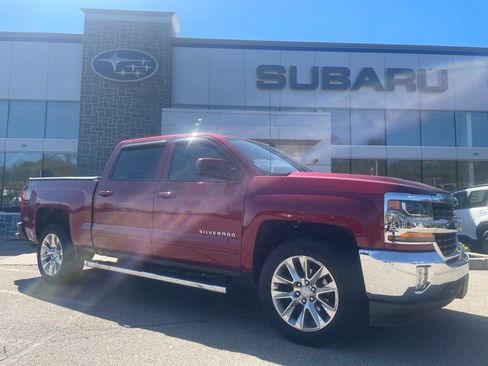 Used 2018 Chevrolet Silverado 1500 LT w/ All Star Edition AWD/4WD image 1