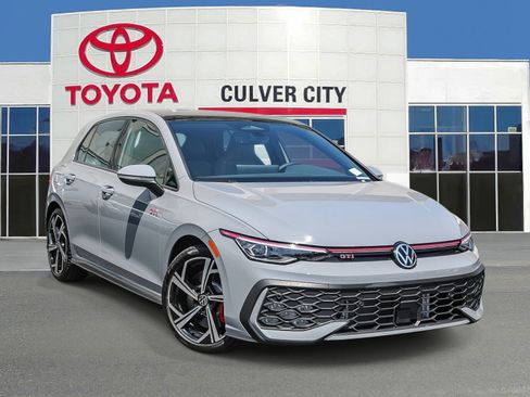 Used 2026 Volkswagen GTI SE FWD image 1