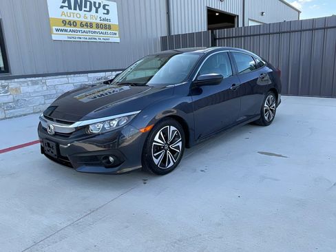 Used 2018 Honda Civic EX-T image 3