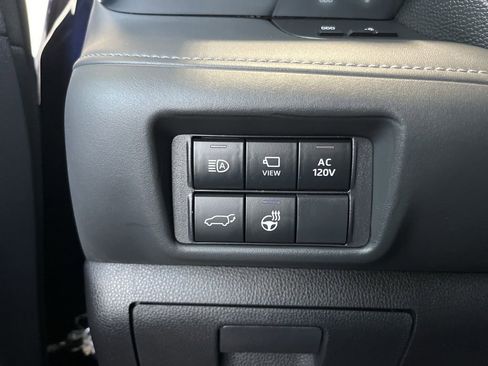 Used 2023 Toyota Highlander Platinum AWD/4WD image 14