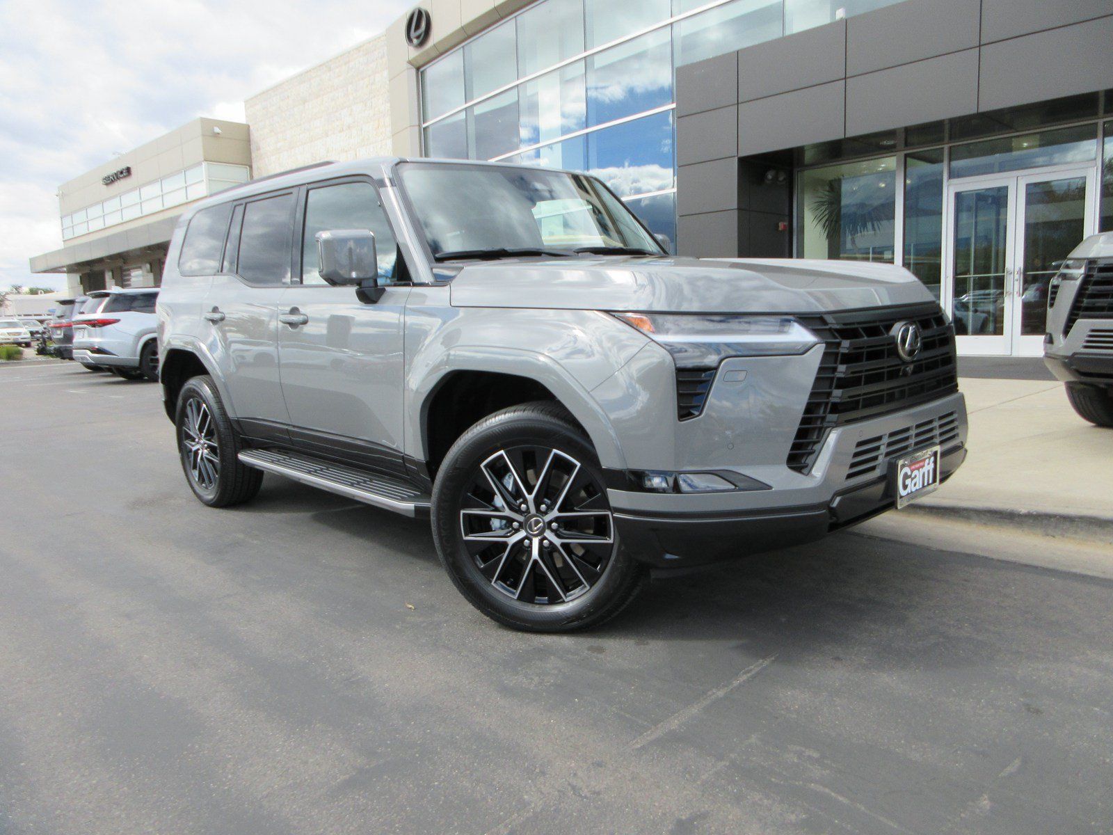 Used 2026 Lexus GX 550 w/ Cold Area Package AWD/4WD image 13