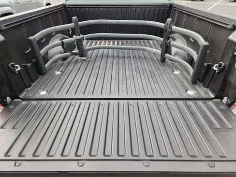 Certified 2025 Toyota Tundra SR5 w/ SR5 Convenience Package AWD/4WD image 27