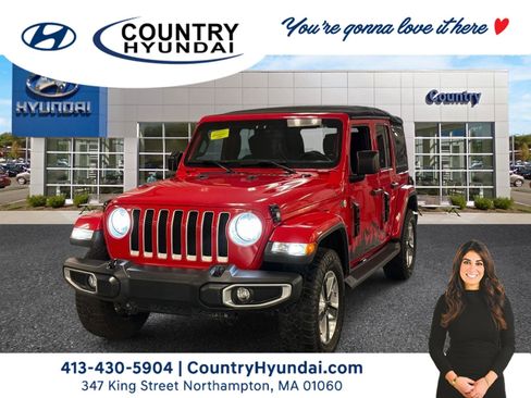 Used 2019 Jeep Wrangler Unlimited Sahara image 1