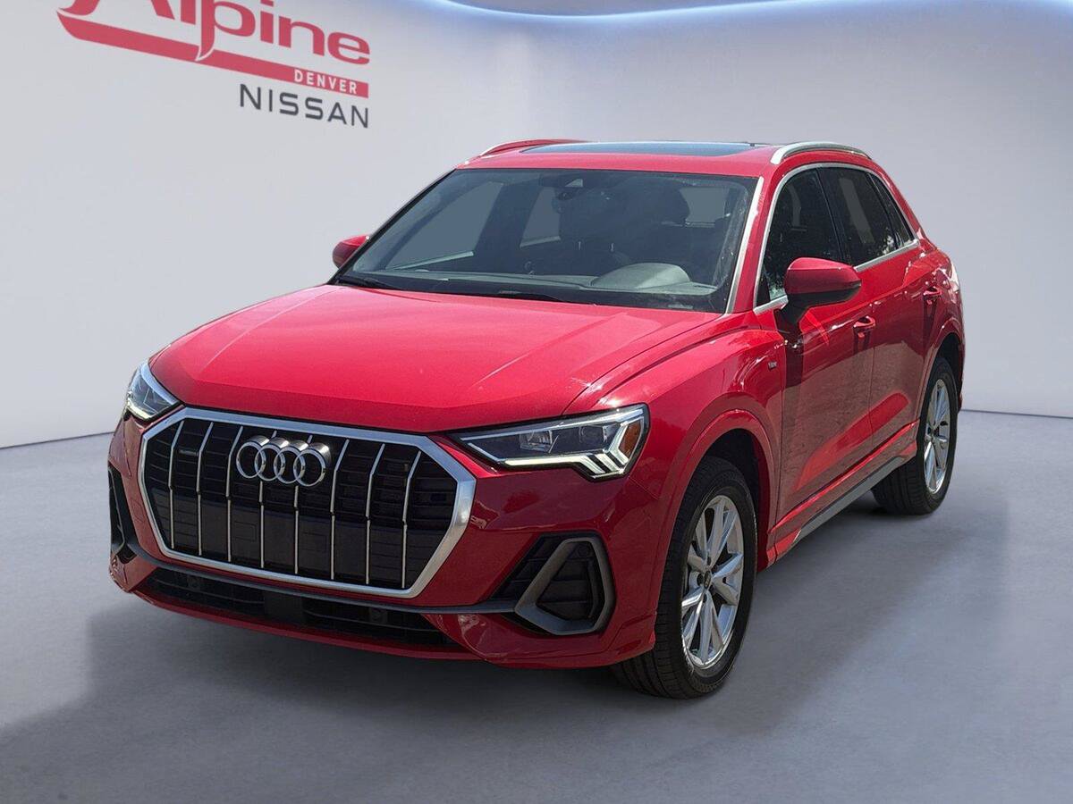Used 2024 Audi Q3 2.0T Premium AWD/4WD image 1