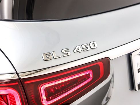 Certified 2022 Mercedes-Benz GLS 450 4MATIC image 10