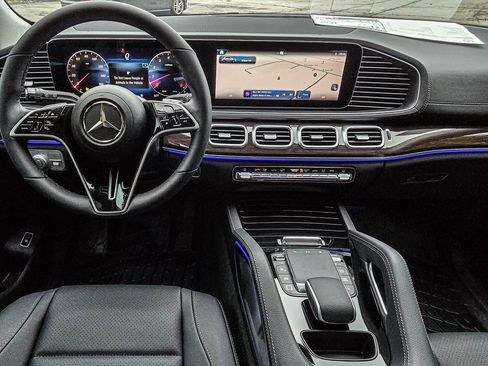 New 2026 Mercedes-Benz GLE 450 4MATIC image 32