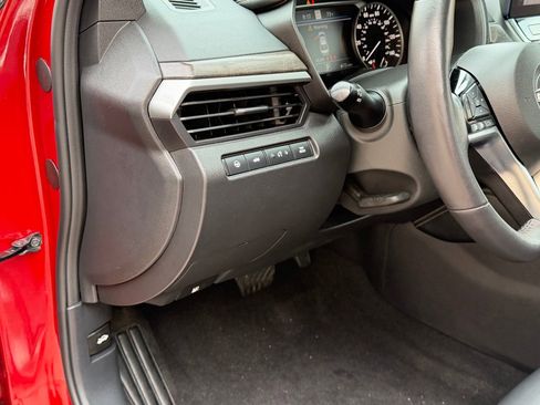 Used 2023 Nissan Altima 2.5 SL image 22