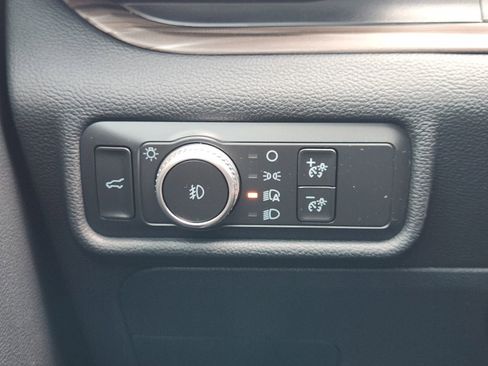 Used 2020 Ford Explorer Limited AWD/4WD image 23