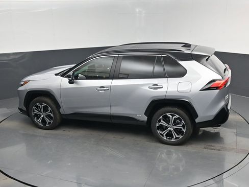 Used 2025 Toyota RAV4 XSE image 35