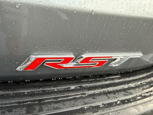 New 2026 Chevrolet Suburban RST image 23