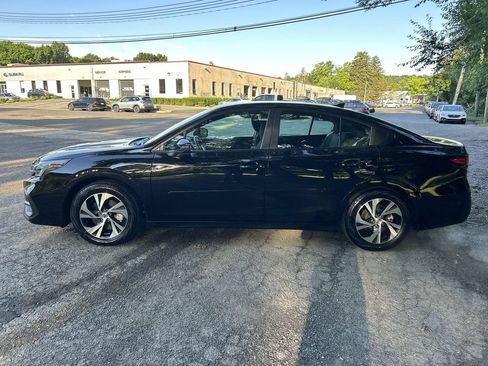 Used 2025 Subaru Legacy Premium AWD/4WD image 5
