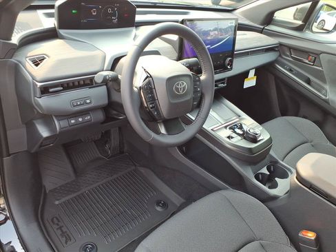 New 2026 Toyota C-HR AWD/4WD image 4