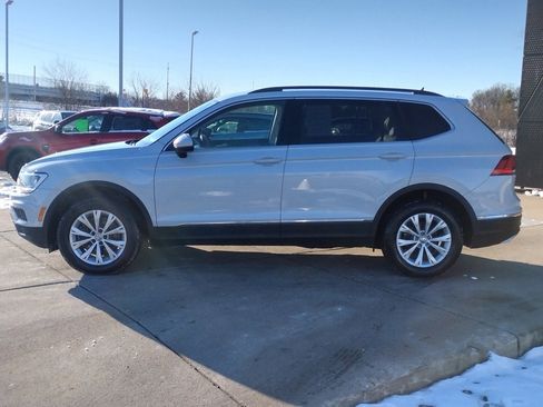 Used 2018 Volkswagen Tiguan SEL image 19