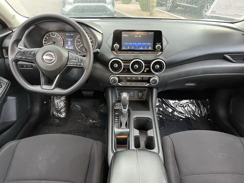 Used 2025 Nissan Sentra S FWD image 14