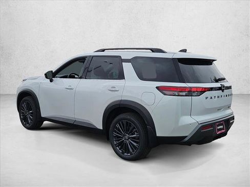 New 2026 Nissan Pathfinder SL AWD/4WD image 8