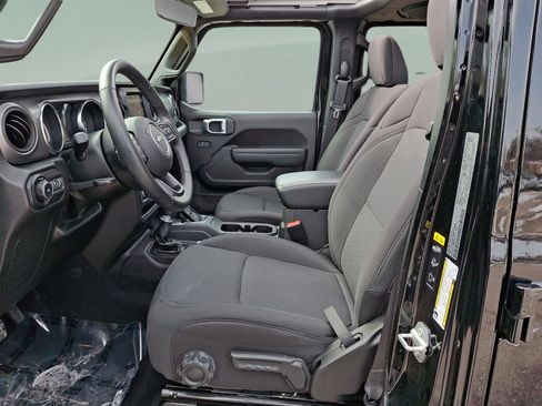 Certified 2022 Jeep Wrangler Unlimited Sport w/ Sun And Sound Package image 14