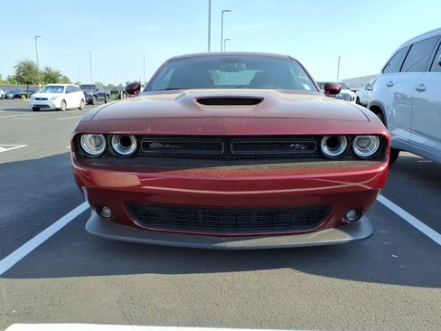 Used 2019 Dodge Challenger R/T w/ Blacktop Package RWD image 2