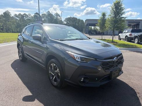Used 2024 Subaru Crosstrek 2.0i Premium AWD/4WD image 7