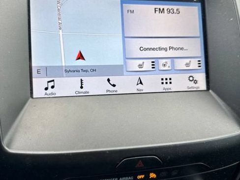 Used 2019 Ford Edge SEL w/ Equipment Group 201A AWD/4WD image 10