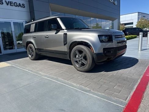 Used 2024 Land Rover Defender 130 X-Dynamic SE AWD/4WD image 3